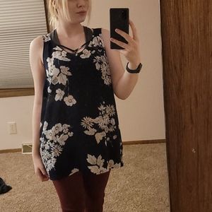 Maurices sheer black floral summer tank top sz. 3